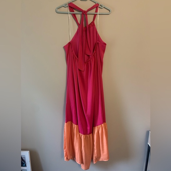 Sleeveless Satin Swing Maxi Dress - Picture 4 of 5